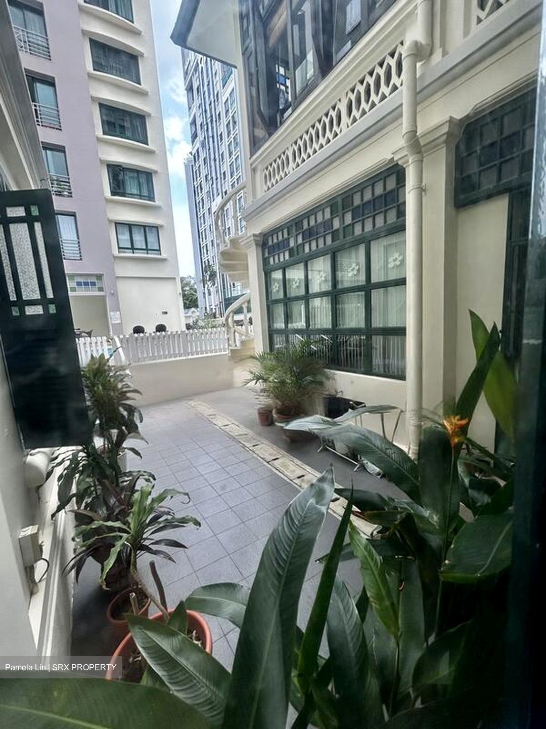The Meyer Place (D15), Apartment #454002471